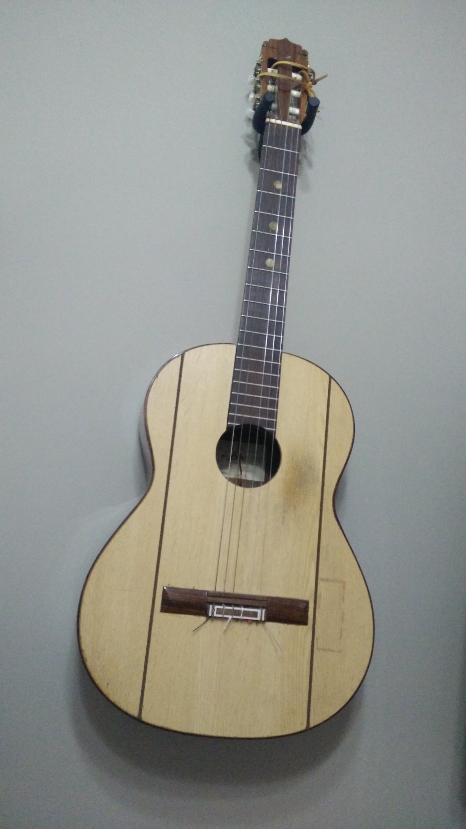 Scopri di più sull'articolo La chitarra di mio cugino